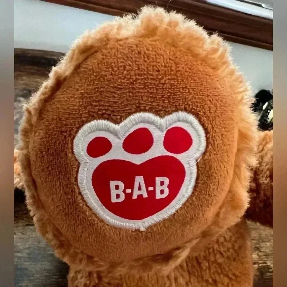 Build-a-Bear | 2017- Golden Retriever plush